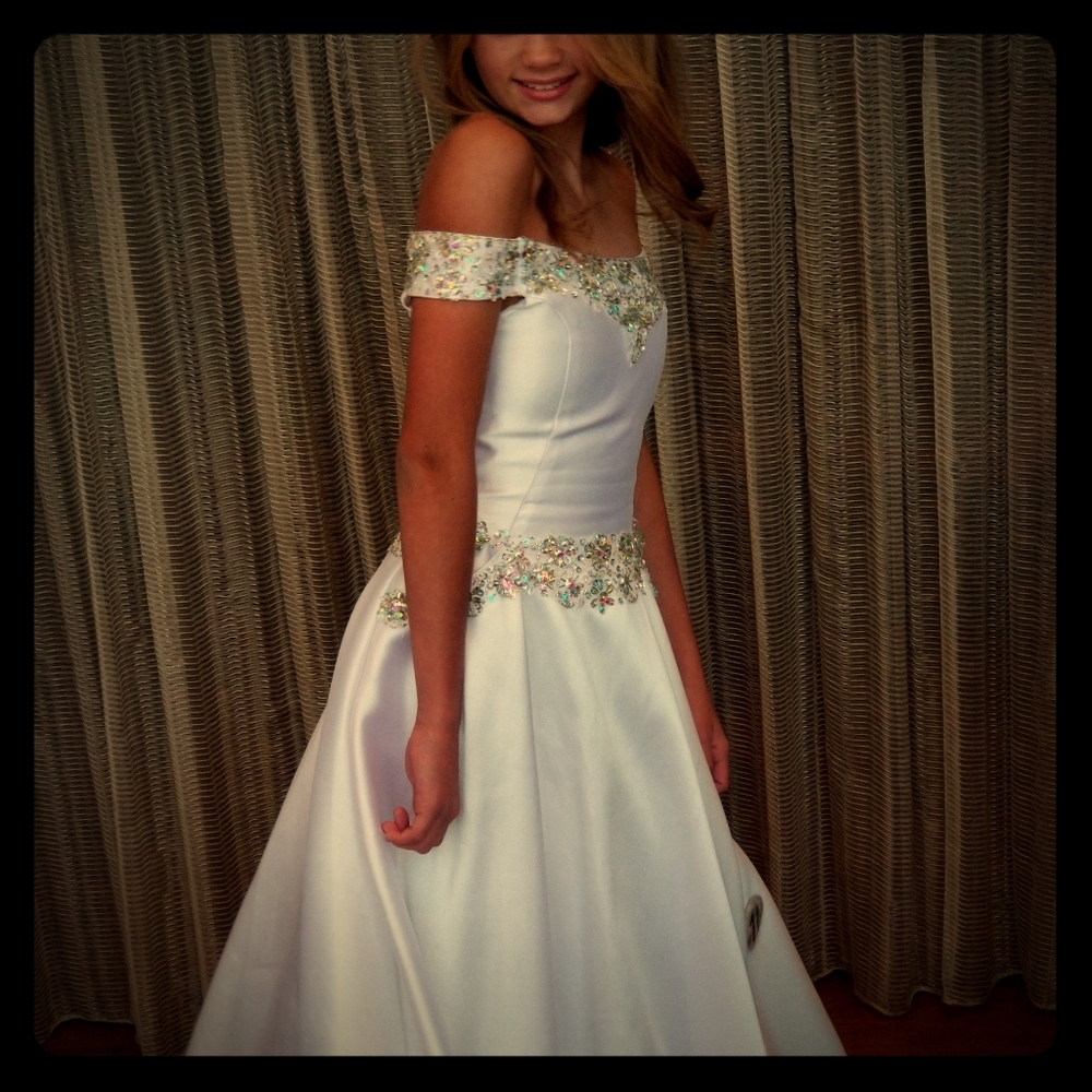 Tiffany pageant dress for little girls